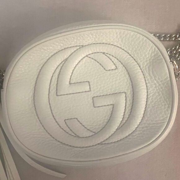Gucci Mini SoHo Crossbody Chain Bag - Cream and Gold - Picture 6 of 13